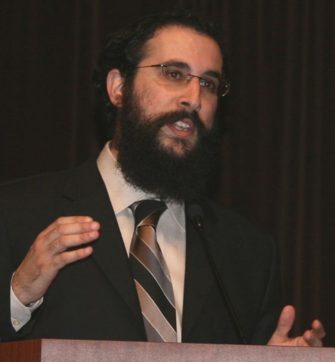 Rabbi Paltiel cropped.jpg
